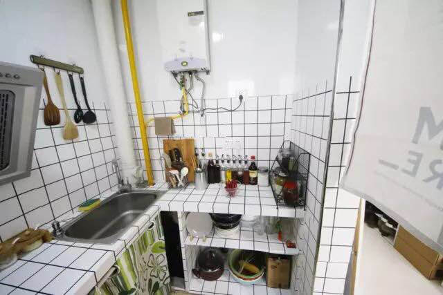 廈門家庭裝修即使天下暴雨，找個角落，三兩朋友，一壺酒，足矣