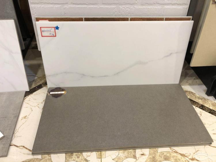 去網(wǎng)紅店選瓷磚，沒想到老板居然和我們是......