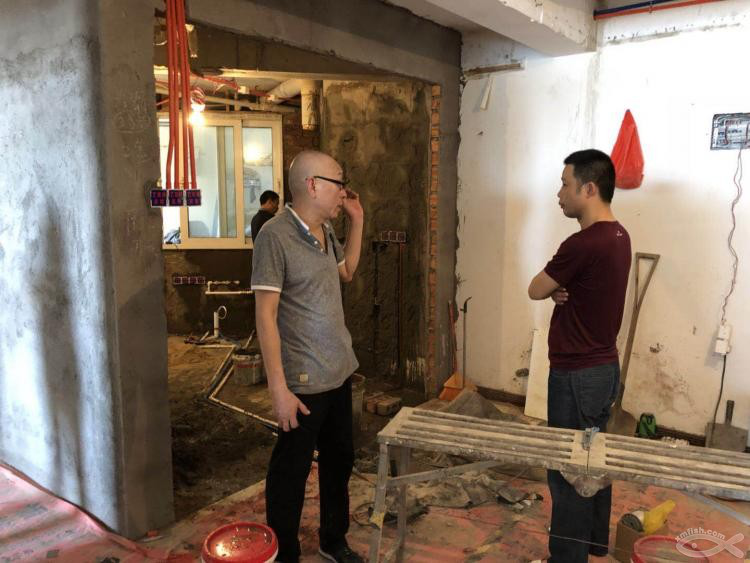 泥水施工第一天，遇到超熱心商家！