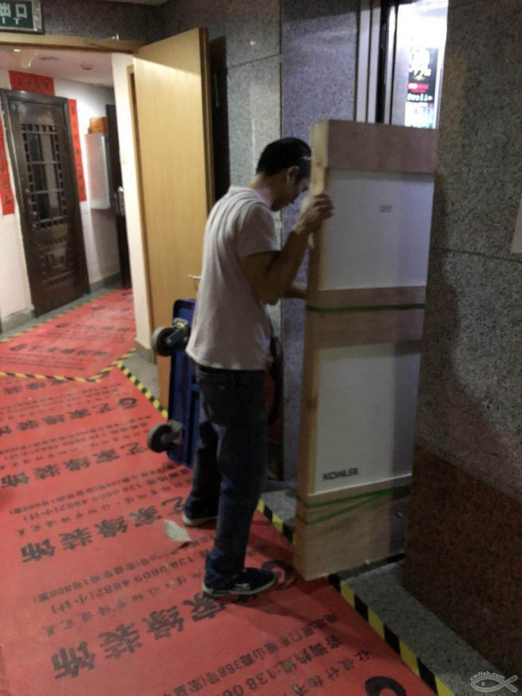 一家四口期盼已久的浴缸入場啦！歡迎你丫！