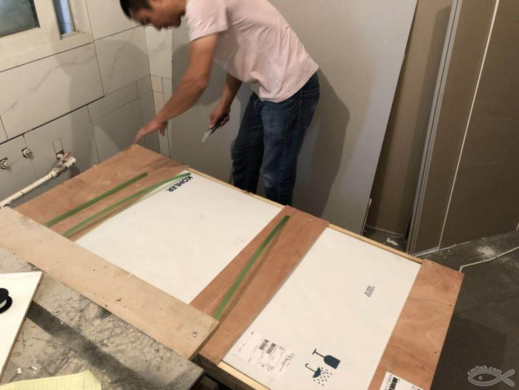 一家四口期盼已久的浴缸入場啦！歡迎你丫！