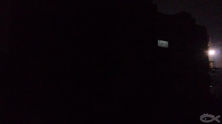 一場沒關(guān)燈引發(fā)的鬧鬼案