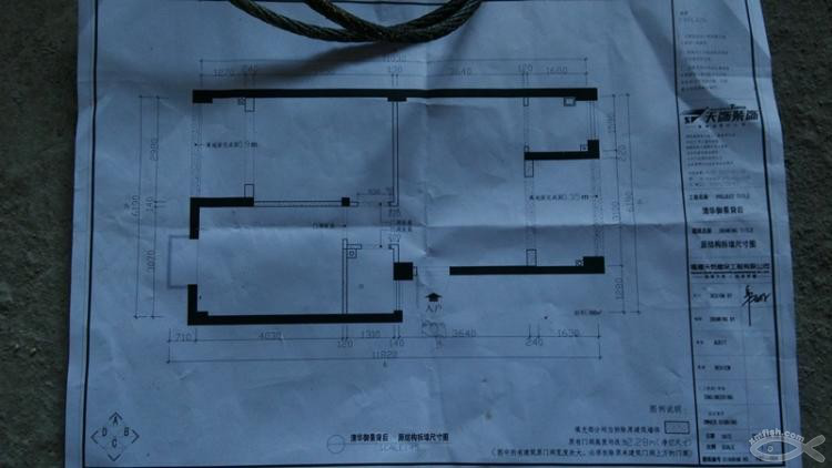 5月2日，敲墻完工，師傅很nice