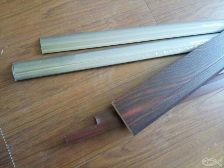 10月24日，木地板裝完，家終于像樣了