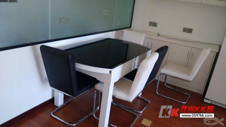 家具進(jìn)場，即將完工的喜悅（謹(jǐn)防甲醛危機）