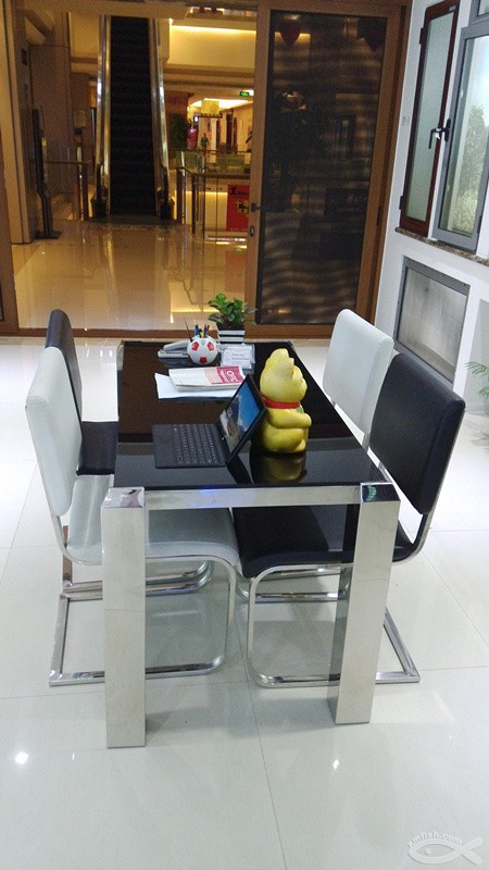 挑選家具——沙發(fā)、床、床頭柜