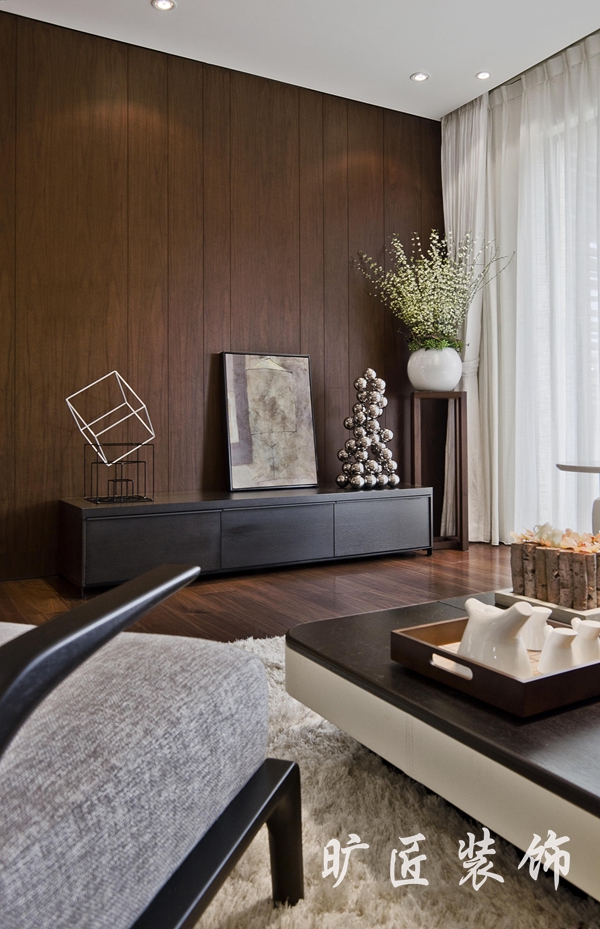 如何挑選好的小復(fù)式別墅戶型？