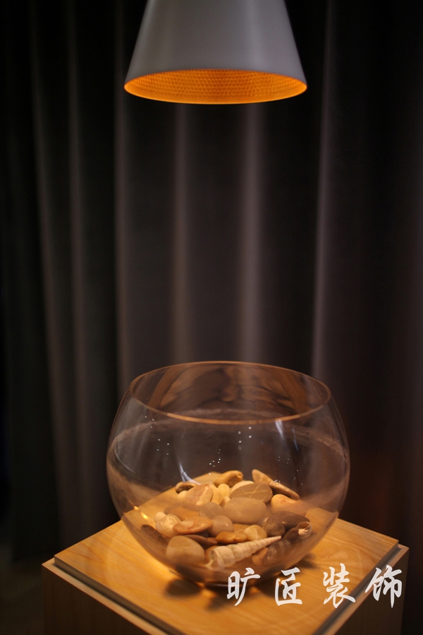 獨(dú)棟別墅裝修半包和裝修全包的差別是啥